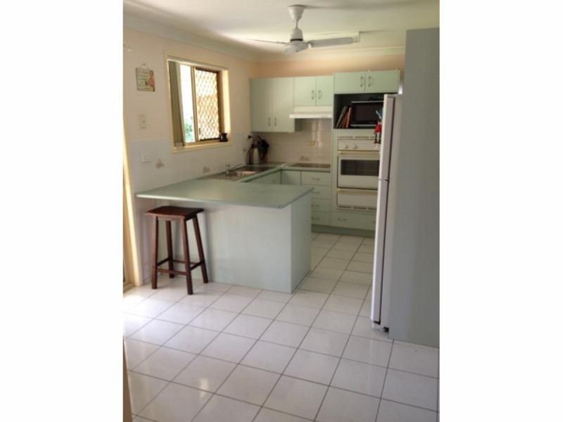 65 Bean Avenue, Parkhurst QLD 4702
